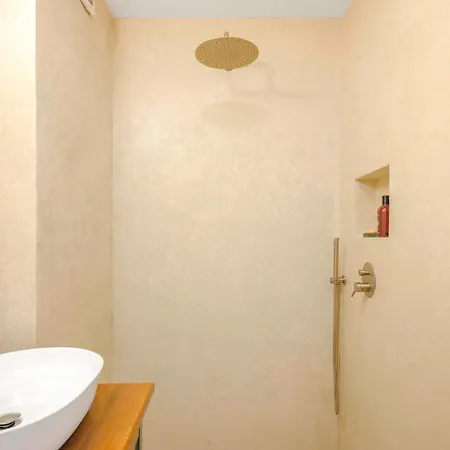 Daire Terra Design - Award-winning - By Flat Manager *